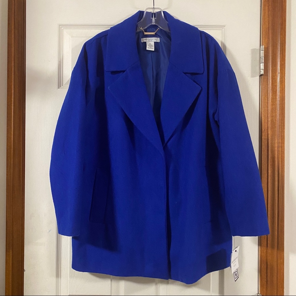 NEW Liz Claiborne Petite Blue Coat